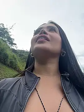 Sara_fun - Two girls naked in car