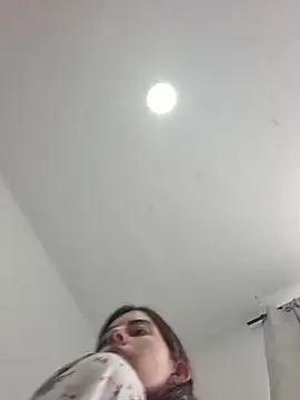 IrisBound - Doggy spank