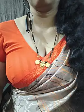 bhuvana_555 Live XXX-Chat