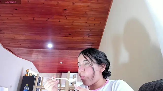 Cuty_sexy_hot 라이브 XXX 채팅