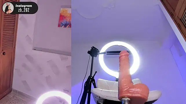 XXX chat uživo modela zoe_backer