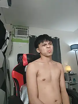 Kiel_Asianboy 现场XXX聊天