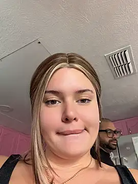 Živý XXX chat BARBIEsexyCOUPLE