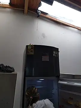 Lipzzy_sun20 - Sucking fingers