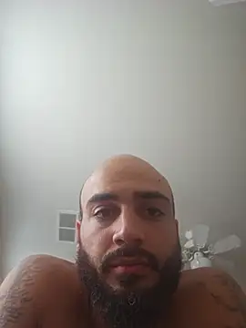 Chat XXX en directo de Bustinnuts69