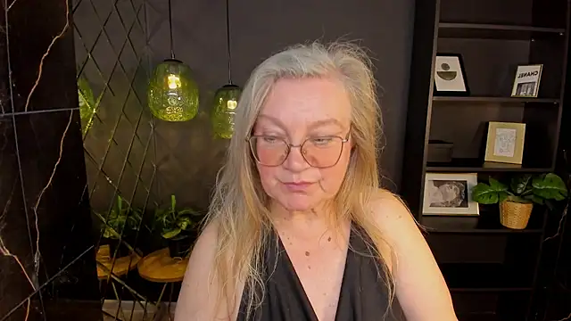 NataliMellow Live XXX-Chat
