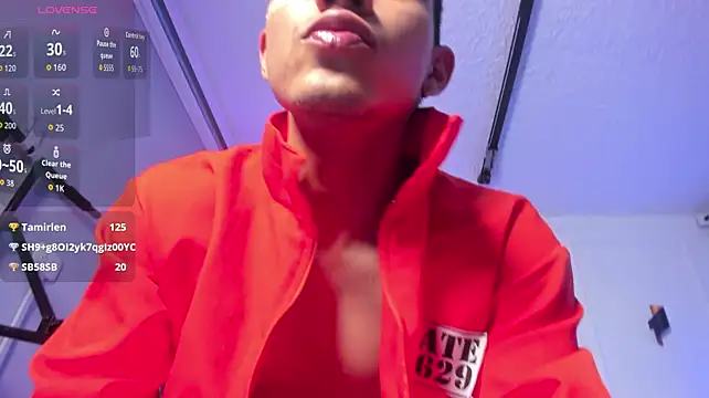 XXX chat uživo modela Alejandro_vega_