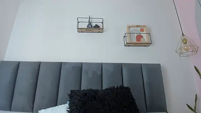 MaraOwen_ live XXX chat