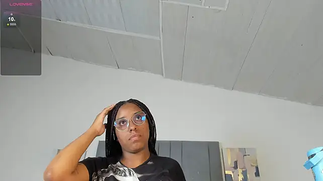 Sophia_Ebony 라이브 XXX 채팅