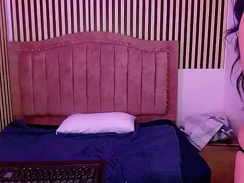 Nat_Purple 即時 XXX 聊天