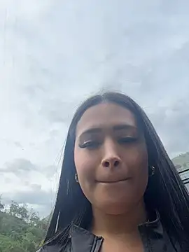 Онлайн чат XXX Sara_fun