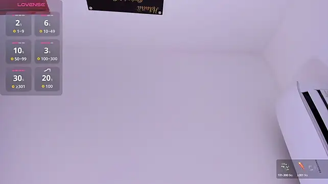 honeyhtx লাইভ XXX চ্যাট