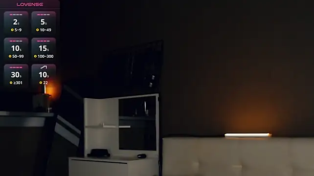 BARBIE_DO11 - TWO BIG DILDO IN PUSSY