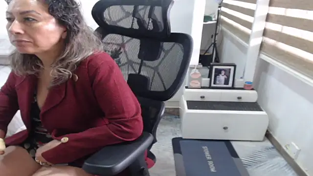 Czat XXX na żywo – jesy_hot
