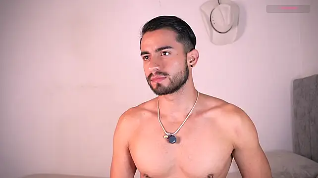 Chatroom XXX en direct de aydan_hw