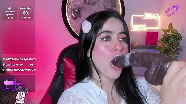 Czat XXX na żywo – lana_grenville