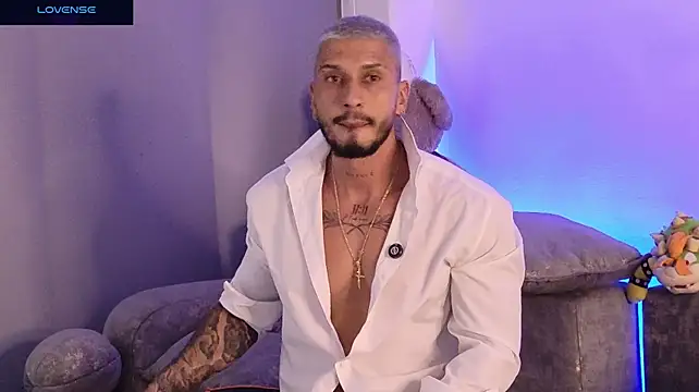 Živý XXX chat Seth_Vegaa