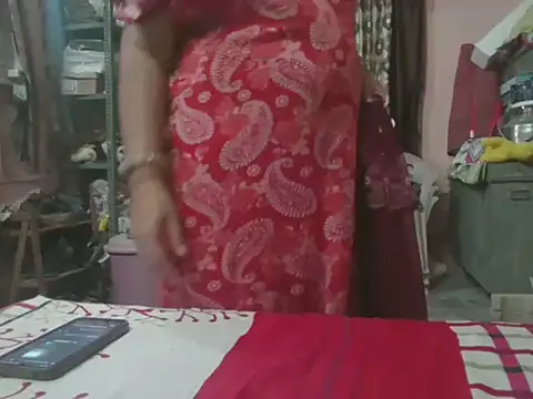 Desi_couple85's Live XXX Chat
