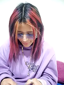 Czat XXX na żywo – Lya_Ross19