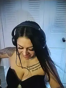 chelaqueen_のライブXXXチャット
