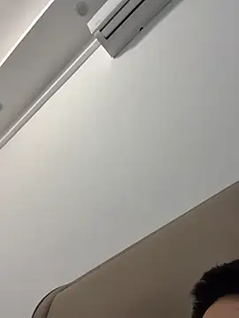 xiaowang1220 Show Webcam