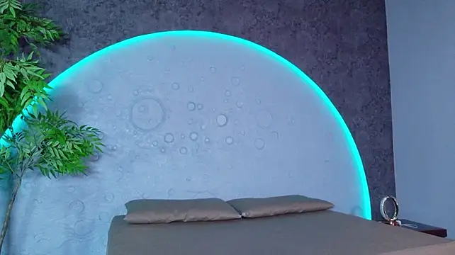 ReinaChloe - Fucking til SQUIRT LIKE A FOUNTAIN ⛲ 💦