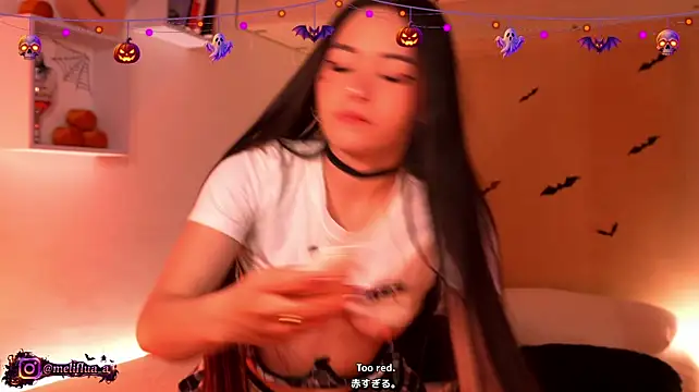 Melifluaa - squeeze my firm tits <3