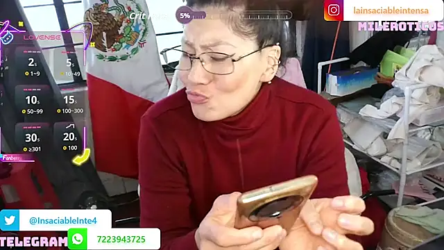 Živý XXX chat LaInsaciableIntensa