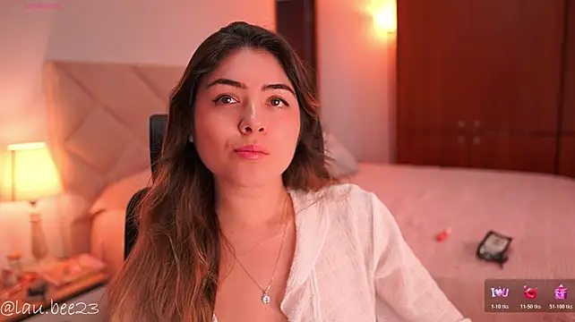 Lau_Bee - undress me in a stripdance