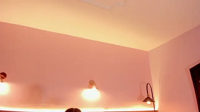 lupeebony XXX чат на живо
