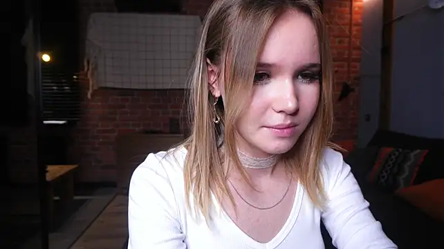 Coco_schanel - Show my cute tongue