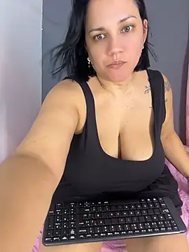 AliceeJoness_ - Ride my hard torso