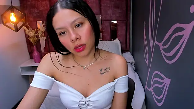 Czat XXX na żywo – Maya_Fox__