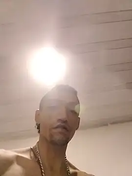 TuCanero23cm Chat XXX in diretta