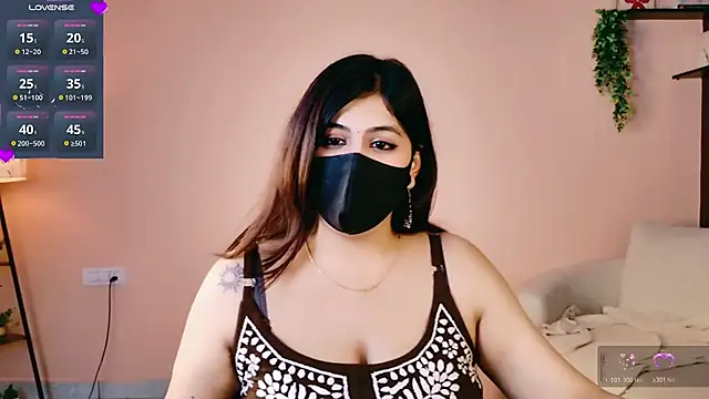Mysterious_krishaa Chat XXX in diretta
