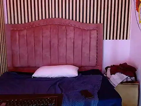 Онлайн чат XXX Nat_Purple