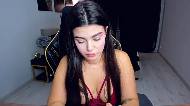 Chatroom XXX en direct de AlluringAriel