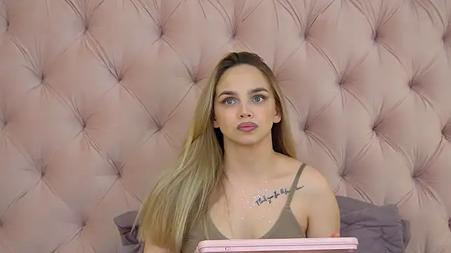 Chatroom XXX en direct de AnitaVenture