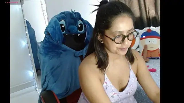 NovahPerotti live XXX chat