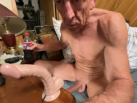 Incredablejohnson XXX чат на живо