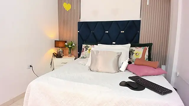 Gabytyara2 - BOUNCE ASS - DOGGY 🍑
