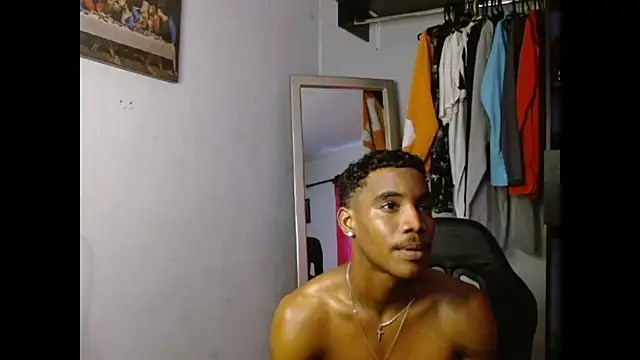 Chat +18 de AxelSilva7777 ao vivo