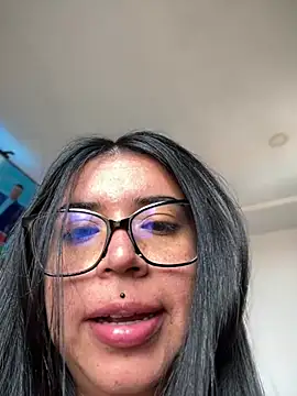 Devilsweet17 Chat XXX in diretta