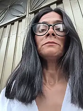 Czat XXX na żywo – Mari_lust