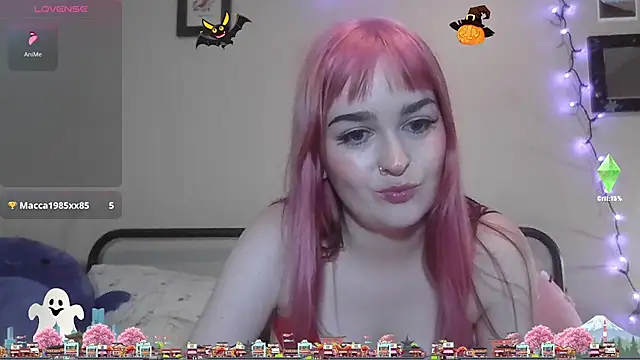 Chat XXX en directo de odetteraine