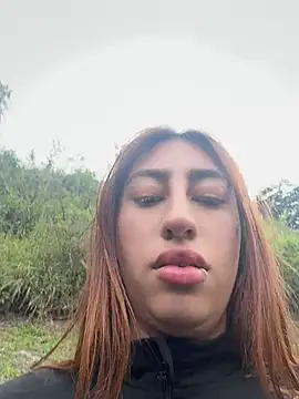 Sembang XXX Secara Langsung Sara_fun