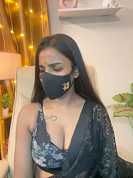 its_ur_flora's Live XXX Chat