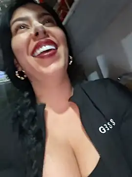Luianna Chat XXX live