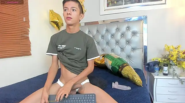 fem_danny7 live XXX chat