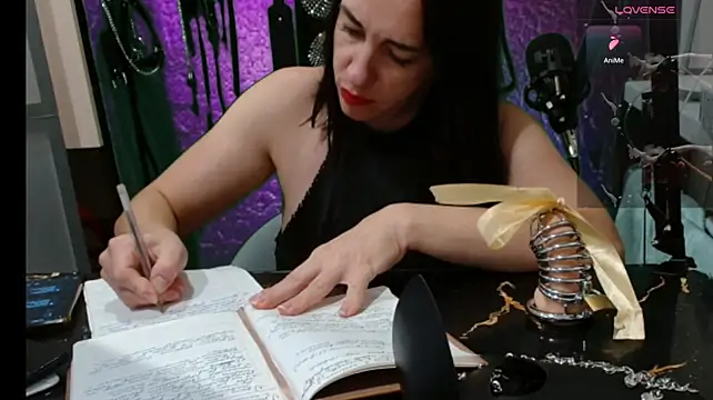 Онлайн чат XXX FetishLady89
